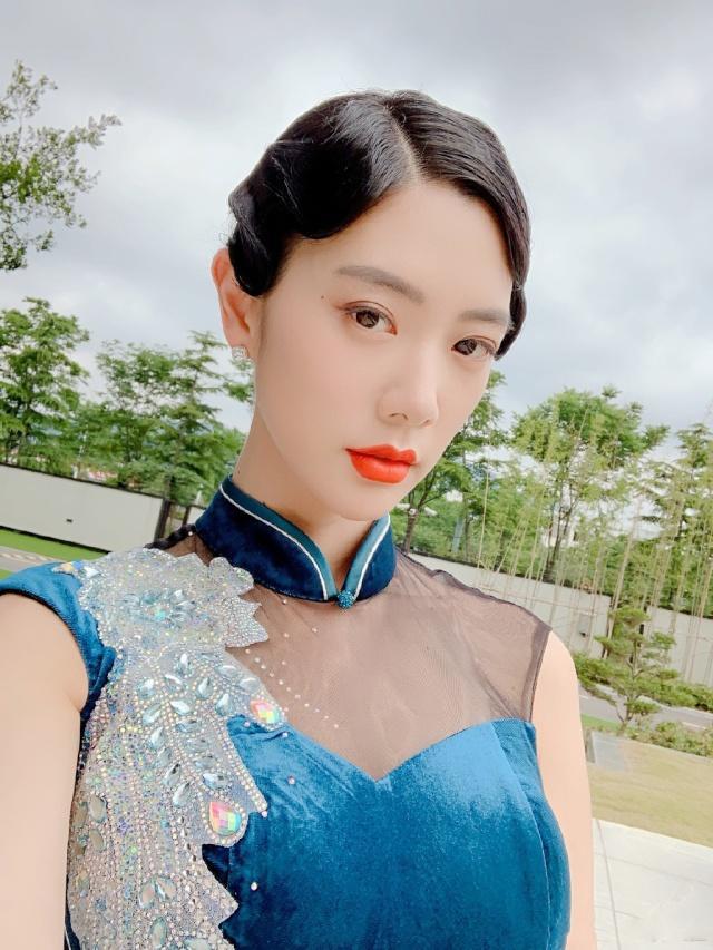侦探直播间